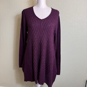 Women's Sweater Beatrix OST Purple Size M NWT V-Neck Loose Fit Ribbed Flowy